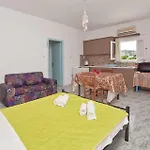 Mira Mare