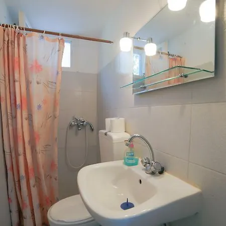 Апартаменты Mira Mare Липси