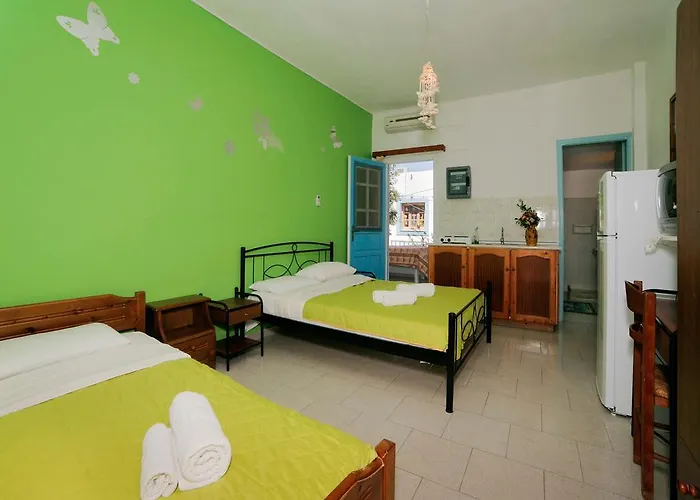 Mira Mare Липси