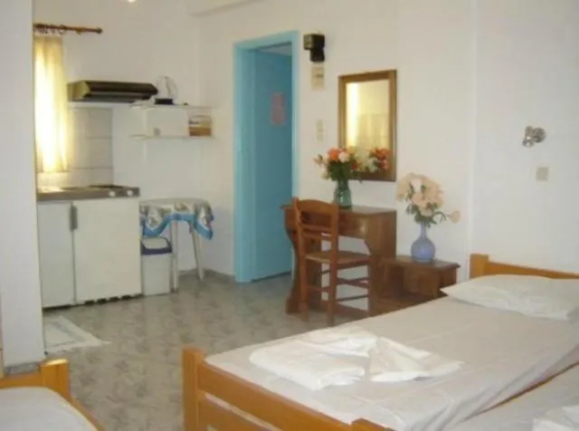 Mira Mare Липси